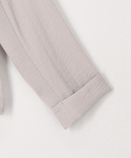 MICO COULIER（ミコクリエ）の「ポリワッシャーカルゼZIPアップジャケット（ブルゾン・レディース・オフホワイト/チャコールグレー/ベージュ・38）」の9枚目の写真