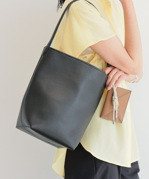 VELETTO（ベレット）の「BARNYARDSTORM / 【VELETTO(ヴェレット)】 / ワンハンドルトート（トートバッグ・レディース・ブラック/モカ/オフホワイト・FREE）」の9枚目の写真