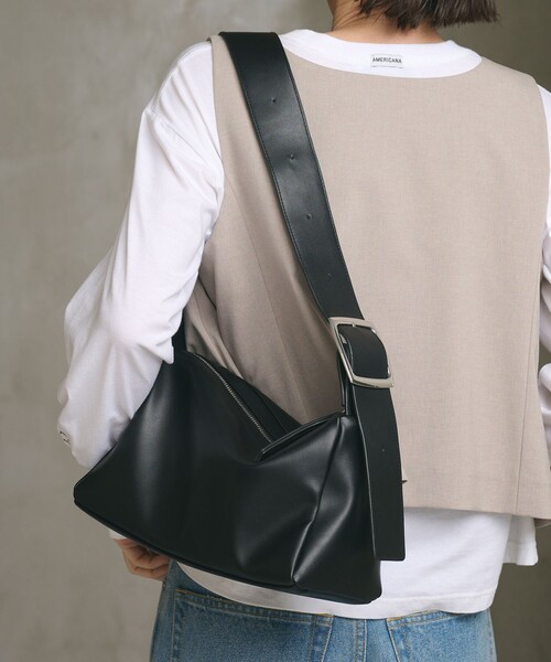 BEAUTY&YOUTH UNITED ARROWS（ビューティーアンドユースユナイテッドアローズ）の「スクエア ビッグバックル ショルダーバッグ（ショルダーバッグ・レディース・ダークブラウン/クリーム/ブラック/モカ/オリーブ・FREE）」の22枚目の写真