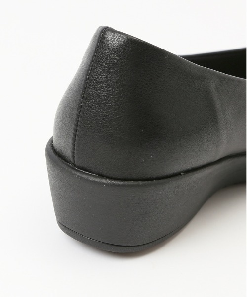 Pansy(パンジー)の「pansy パンジー 4078 Vカットオフィスパンプス(レインシューズ・レディース・ブラック・22cm/22.5cm/23cm/23.5cm/24.5cm/24cm)」の11枚目の写真