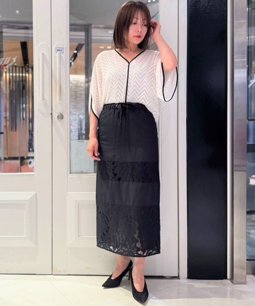 PINKY&DIANNE(ピンキーアンドダイアン)の「◆パイピングシアーブラウス(シャツ/ブラウス・レディース・ホワイト系その他2/ブラック・38)」の7枚目の写真