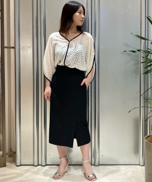 PINKY&DIANNE(ピンキーアンドダイアン)の「◆パイピングシアーブラウス(シャツ/ブラウス・レディース・ホワイト系その他2/ブラック・38)」の9枚目の写真