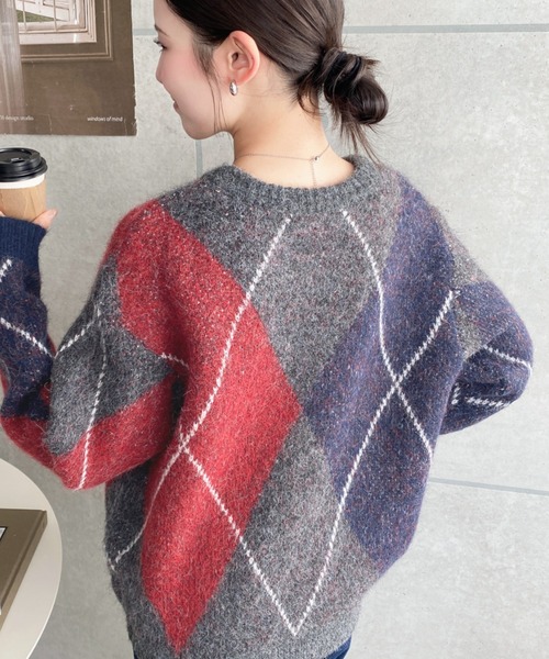 moment+（モーメントプラス）の「BIGアーガイルニットプルオーバー（ニット/セーター・レディース・チャコールグレー/ネイビー/ブラウン/杢グレー・M/L）」の18枚目の写真