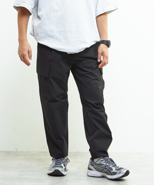 MEN'S MELROSE(メンズメルローズ)の「《WEB限定》【全6サイズ展開】クールエアストレッチテーパードカーゴパンツ(カーゴパンツ・メンズ・ブラック/カーキ・2/4/6/3/5/7)」の9枚目の写真