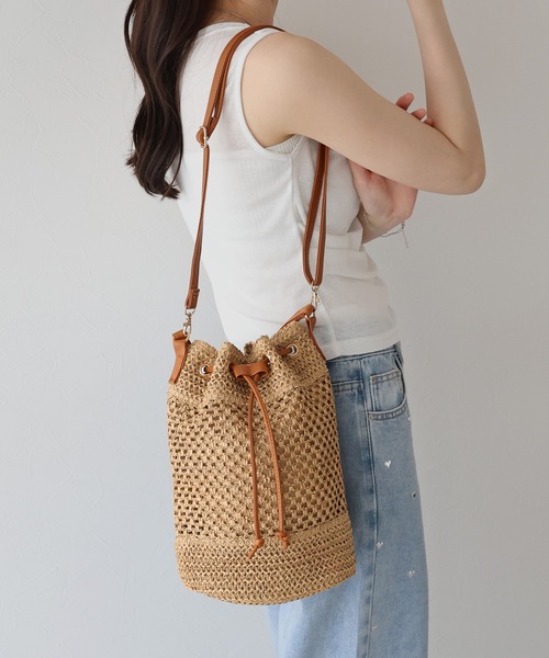 BLUEEAST（ブルーイースト）の「クロシェ2WAYかごバッグ（ショルダーバッグ・レディース・ブラウン/ベージュ・FREE）」の2枚目の写真