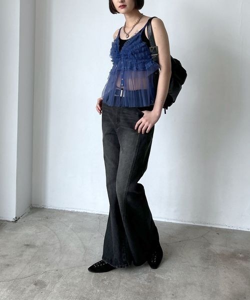 PAGEBOY（ページボーイ）の「チュールフリルビスチェ（キャミソール・レディース・オフホワイト/ブラック/サックスブルー・FREE）」の7枚目の写真