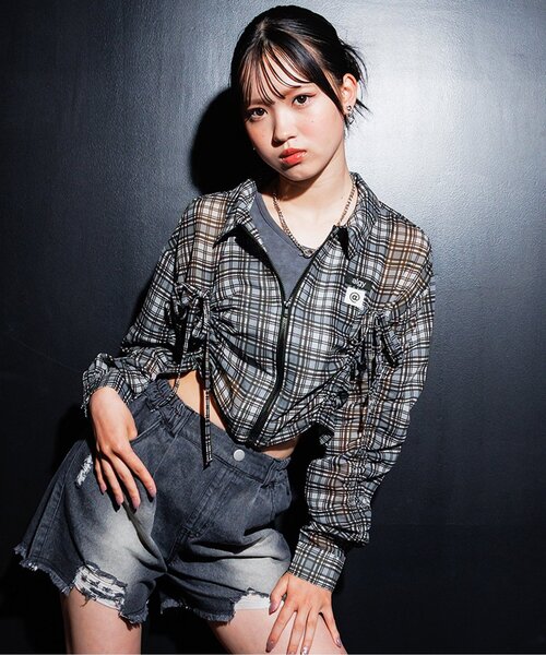 algy(アルジー)の「チェックシアーシャツ(シャツ/ブラウス・キッズ・ベージュ/ブラック・SMALL/MEDIUM/X-SMALL/XX-SMALL)」の2枚目の写真