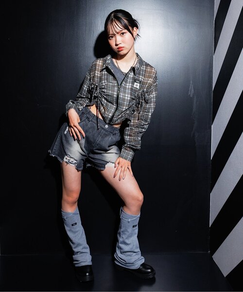 algy(アルジー)の「チェックシアーシャツ(シャツ/ブラウス・キッズ・ベージュ/ブラック・SMALL/MEDIUM/X-SMALL/XX-SMALL)」の4枚目の写真