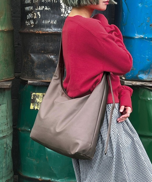 Fashion Letter（ファッションレター）の「肩が痛くなりにくい フェイクレザーワンショルダーバッグ（ショルダーバッグ・レディース・モカ/ダークグレー/ブルー/ブラック・FREE）」の13枚目の写真