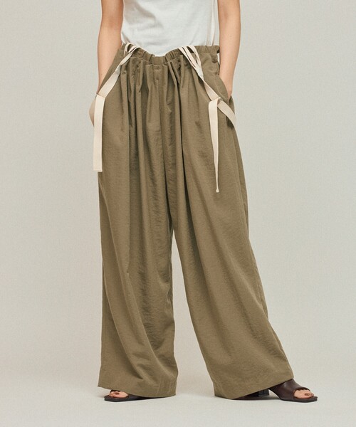 Firsthand(ファーストハンド)の「Firsthand/ファーストハンド 2WAYサスペンダーパンツ / ワイドイージーパンツ(その他パンツ・レディース・ベージュ/ブラック・FREE)」の1枚目の写真