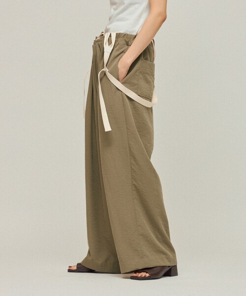 Firsthand(ファーストハンド)の「Firsthand/ファーストハンド 2WAYサスペンダーパンツ / ワイドイージーパンツ(その他パンツ・レディース・ベージュ/ブラック・FREE)」の7枚目の写真