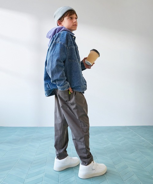 devirock（デビロック）の「【イージーウォッシュ】乾燥機OK マチ付き テーパードパンツ（その他パンツ・キッズ・ブラック/オリーブ系/パープル系/ベージュ系/グリーン系/チャコール・100cm/110cm/120cm/130cm/140cm/150cm/160cm）」の8枚目の写真