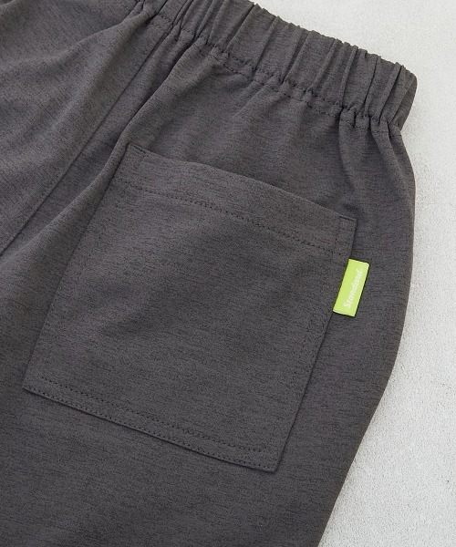 devirock（デビロック）の「【イージーウォッシュ】乾燥機OK マチ付き テーパードパンツ（その他パンツ・キッズ・ブラック/オリーブ系/パープル系/ベージュ系/グリーン系/チャコール・100cm/110cm/120cm/130cm/140cm/150cm/160cm）」の17枚目の写真