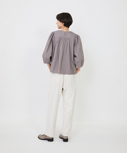 LOISIR(ロワズィール)の「インドコットンポプリンハンドスモッキングブラウス(シャツ/ブラウス・レディース・モカ/ブラック・FREE)」の18枚目の写真