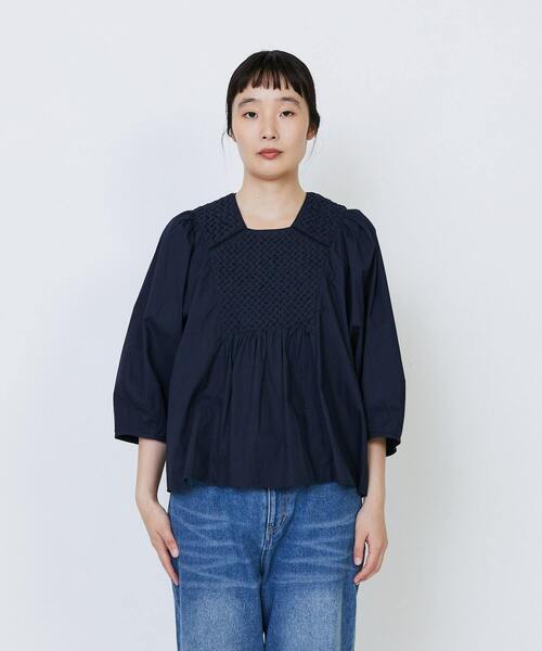 LOISIR（ロワズィール）の「インドコットンポプリンハンドスモッキングブラウス（シャツ/ブラウス・レディース・モカ/ブラック・FREE）」の11枚目の写真