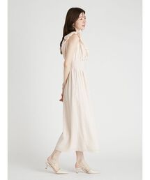 CELFORD（セルフォード）の「フリルシャーリングタイトワンピース