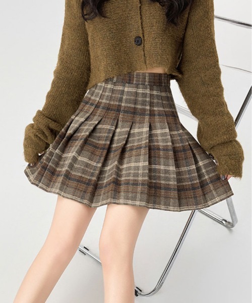 kirakiraShop(キラキラショップ)の「チェック柄 プリーツ ミニスカート(スカート・レディース・レッド/ブラウン/モカ/ブルー・S/M/L)」の2枚目の写真