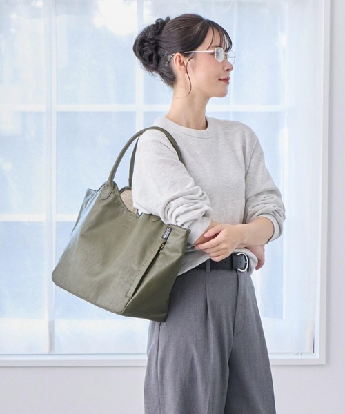 ROOTOTE（ルートート）の「ルートート / SC.ハビチェル.シームリー-A（トートバッグ・レディース・グレイッシュベージュ/カーキ/シルバー/ブラック・FREE）」の4枚目の写真