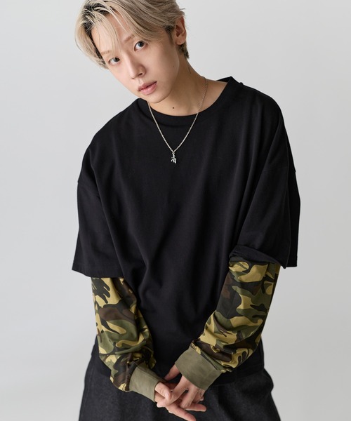 MSG(エムエスジー)の「ヘビーウエイトフェイクレイヤードロンT カモフラージュ柄 ボーダー【UNISEX】(Tシャツ/カットソー・メンズ・ブラック×ブラック/ブラック×レッド/ホワイト系/ブラック系・XL/L/M/S)」の4枚目の写真