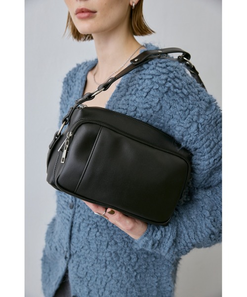 アウトポケットリングスクエアショルダー / ペットボトル収納可能