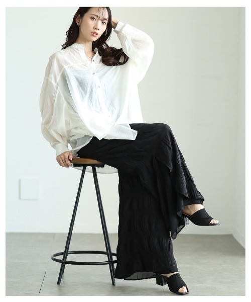 Sawa a la mode(サワアラモード)の「サイドスリット入りシフォンレイヤードギャザーワイドパンツ(その他パンツ・レディース・ブラック・FREE)」の6枚目の写真