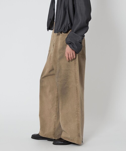 ASTRAET(アストラット)の「<ASTRAET>BIG バルーン カラーデニムパンツ UNISEX(デニムパンツ・レディース・ダークグレー/ベージュ・0/1/00/3)」の12枚目の写真
