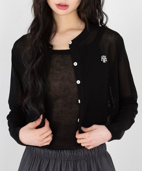 muahmuah(ムーアムーア)の「A'GEM/9 × .kom 『muah muah/ムーアムーア』REGULAR FIT ROUND CARDIGAN/レギュラーフィットラウンドカーディガン(カーディガン/ボレロ・レディース・アイボリー/ブラック/グリーン・FREE)」の3枚目の写真