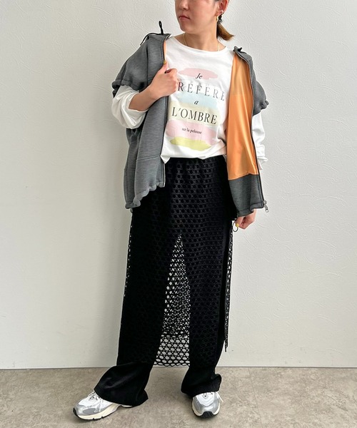 LHELBIE（レルビエ）の「ダンボールオーバーベスト（その他アウター・レディース・オフホワイト/ブラック/グレー・M）」の21枚目の写真