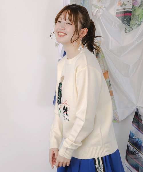ScoLar(スカラー)の「153638:女の子とワンちゃん刺繍アップリケ ニットプルオーバー(ニット/セーター・レディース・アイボリー/ブルー・M)」の10枚目の写真
