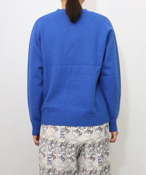 ScoLar(スカラー)の「153638:女の子とワンちゃん刺繍アップリケ ニットプルオーバー(ニット/セーター・レディース・アイボリー/ブルー・M)」の19枚目の写真