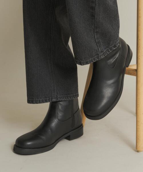 SENSE OF PLACE by URBAN RESEARCH(センスオブプレイスバイアーバンリサーチ)の「ラウンドトゥサイドジップブーツ(ブーツ・メンズ・ブラック/ブラウン・26.5/27.5)」の3枚目の写真