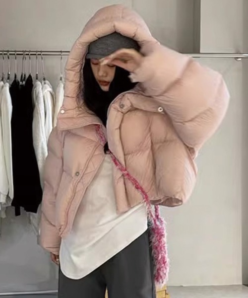 ADDITION STORE（アディションストア）の「【最終入荷】＼首周りまであったか♪／ フード付き パディングショートダウンジャケット / Short hooded padded down jacket (asdown)（ダウンジャケット/コート・レディース・ブラック/オフホワイト/ブラウン/ピンク・SMALL/MEDIUM）」の12枚目の写真