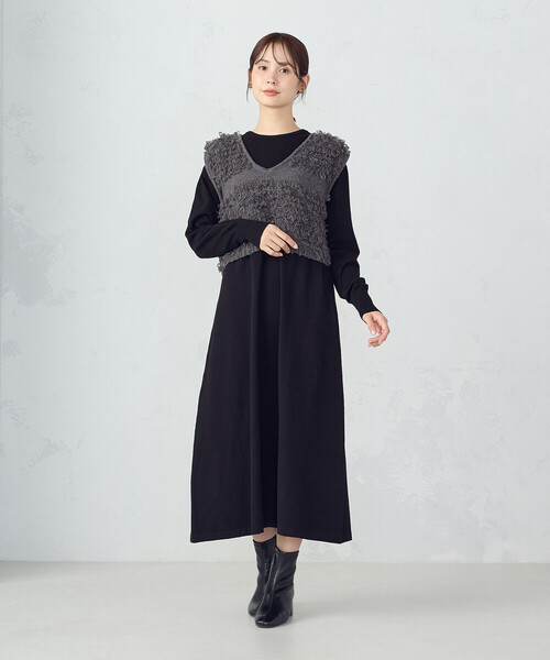 COMME CA ISM（コムサイズム）の「【ウォッシャブル】セットアイテム　ループベスト付きレイヤードワンピース（ワンピース・レディース・ブラック/ベージュ・FREE）」の4枚目の写真