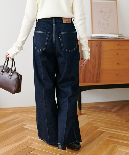 DISCOAT（ディスコート）の「センタープレスストレートデニムパンツ（デニムパンツ・レディース・ネイビー・SMALL/MEDIUM/LARGE）」の6枚目の写真