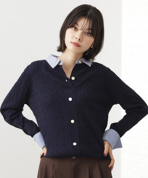 THE SHOP TK （ザ ショップ ティーケー ）の「【着るだけでコーデ完成】シャツレイヤード風 ケーブルニット（ニット/セーター・レディース・ネイビー/アイボリー/グレー・13/12）」の16枚目の写真