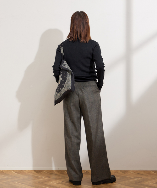 journal standard L'essage(ジャーナルスタンダードレサージュ)の「ハイゲージリブZIPプルオーバー(ニット/セーター・レディース・チャコールグレー/その他16・FREE)」の5枚目の写真