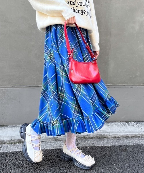 mul.（ムル）の「SK　AW裾フリルロングスカート（スカート・レディース・ネイビー/ブルー/レッド/イエロー・FREE）」の2枚目の写真