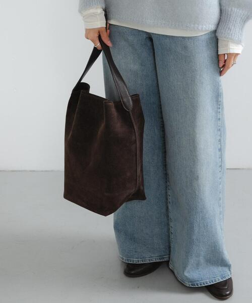 URBAN RESEARCH（アーバンリサーチ）の「ワンハンドルスウェードトートバッグ（トートバッグ・レディース・ダークブラウン/ベージュ系その他・-）」の13枚目の写真