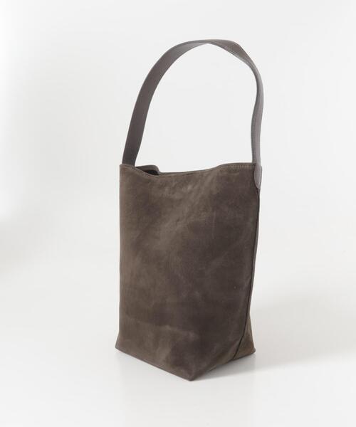 URBAN RESEARCH（アーバンリサーチ）の「ワンハンドルスウェードトートバッグ（トートバッグ・レディース・ダークブラウン/ベージュ系その他・-）」の18枚目の写真