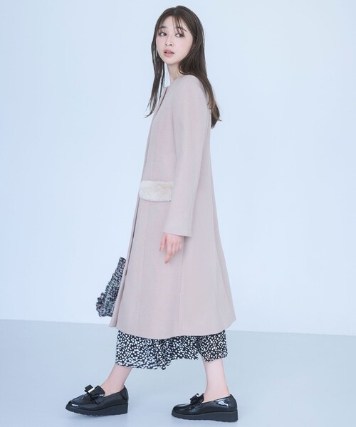 TOCCA(トッカ)の「FUR BOX ウールコート(ノーカラーコート・レディース・ネイビー系/ブラウン系・0/2/4/6)」の3枚目の写真