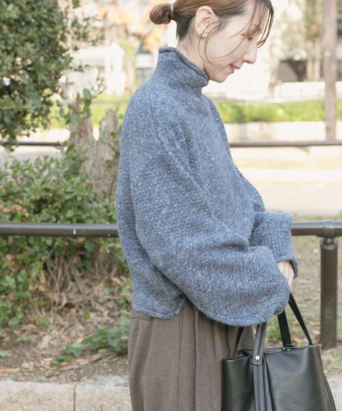 ITEMS URBANRESEARCH（アイテムズ アーバンリサーチ）の「ネップハイネックニットプルオーバー（ニット/セーター・レディース・チャコールグレー/ライトグレー/レッド/ブルー・FREE）」の7枚目の写真