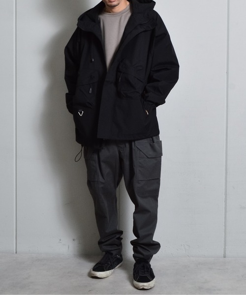 DOUBLE STEAL(ダブルスティール)の「ラグランマウンテンパーカー(マウンテンパーカー・メンズ・ブラック/ベージュ・LARGE/MEDIUM)」の18枚目の写真