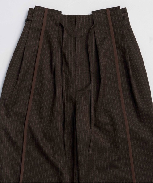 MAISON SPECIAL（メゾンスペシャル）の「Saxony Pants / サキソニーパンツ（その他パンツ・レディース・オフホワイト/グレー/ブラウン・38/36）」の14枚目の写真