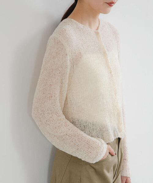 URBAN RESEARCH（アーバンリサーチ）の「シアーモールショート丈カーディガン（カーディガン/ボレロ・レディース・レッド/ライトグレー/オフホワイト・FREE）」の4枚目の写真