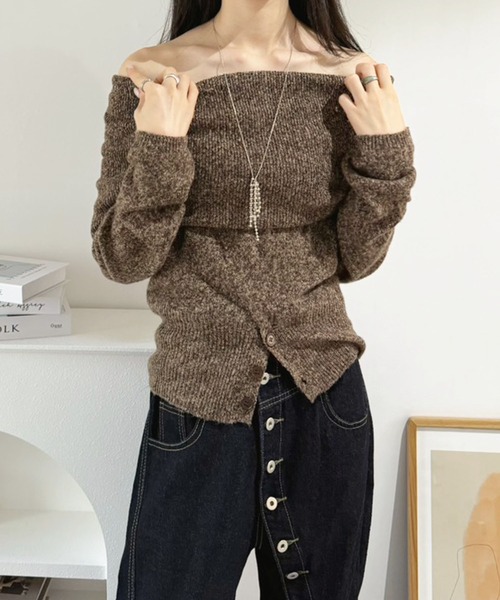 Jewelobe(ジュエローブ)の「ワイドオフショルミックス編みニットトップス(ニット/セーター・レディース・ブラウン/グレー・FREE)」の4枚目の写真