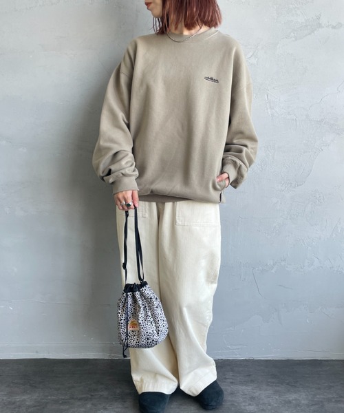 THOUSAND MILE（サウザンドマイル）の「[THOUSAND MILE/サウザンドマイル] 別注 バックプリント クルーネックスウェット（スウェット・レディース・ブラック/チャコールグレー/ライトグレー/ベージュ・S/L/XL/M）」の5枚目の写真