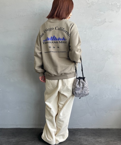 THOUSAND MILE（サウザンドマイル）の「[THOUSAND MILE/サウザンドマイル] 別注 バックプリント クルーネックスウェット（スウェット・レディース・ブラック/チャコールグレー/ライトグレー/ベージュ・S/L/XL/M）」の13枚目の写真