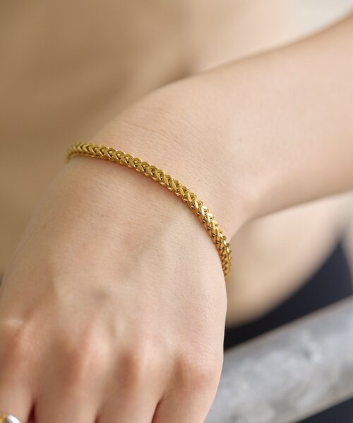 ear PAPILLONNER（イアパピヨネ）の「《金属アレルギー対応/ステンレス》スライドキヘイブレスレット（ブレスレット・レディース・ゴールド/シルバー・FREE）」の5枚目の写真