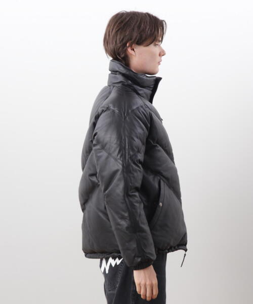 MANASTASH(マナスタッシュ)の「MANASTASH/マナスタッシュ V LEATHER DOWN JACKET/ Vレザーダウンジャケット(ダウンジャケット/コート・メンズ・ブラック・L/XL/M)」の7枚目の写真