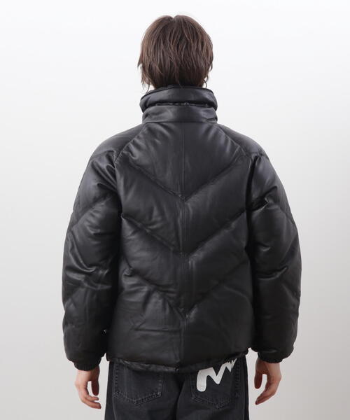 MANASTASH(マナスタッシュ)の「MANASTASH/マナスタッシュ V LEATHER DOWN JACKET/ Vレザーダウンジャケット(ダウンジャケット/コート・メンズ・ブラック・L/XL/M)」の8枚目の写真